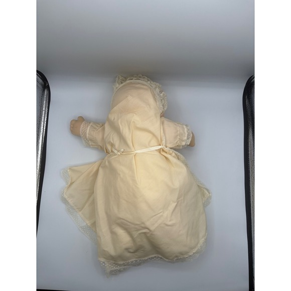 Vintage 1982 Cabbage Patch Doll Xavier Roberts Blue Signature Lace Gown 1983 - Picture 3 of 9